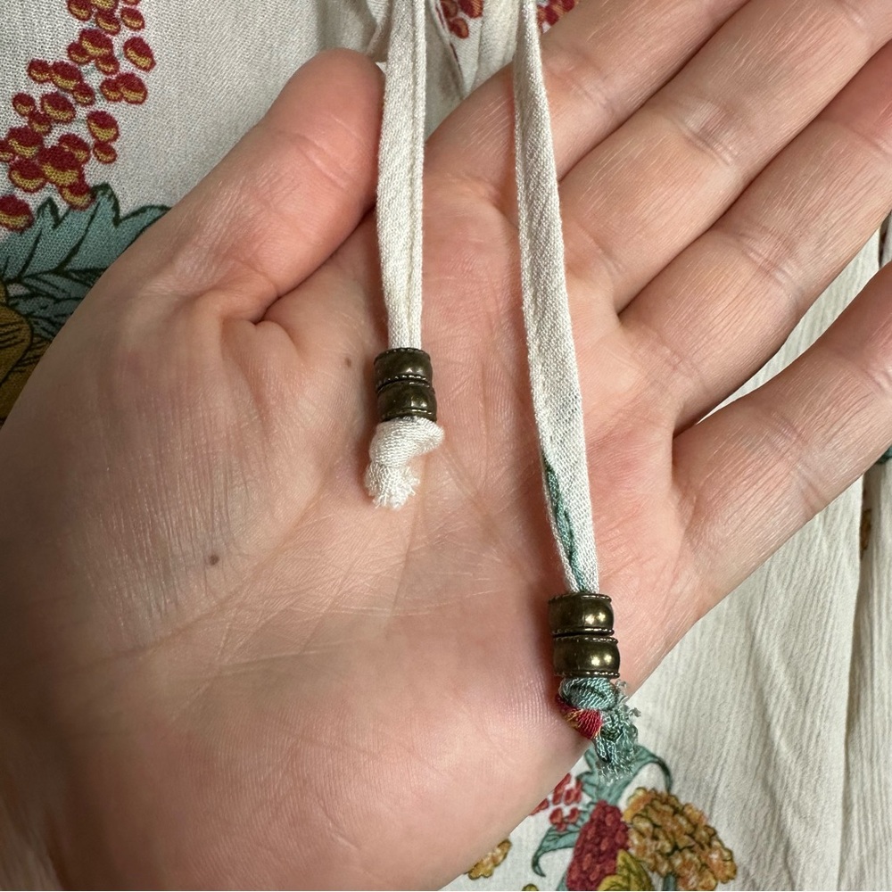 Coco + Jaimeson Cream Floral Print Fall Tassel Sc… - image 4